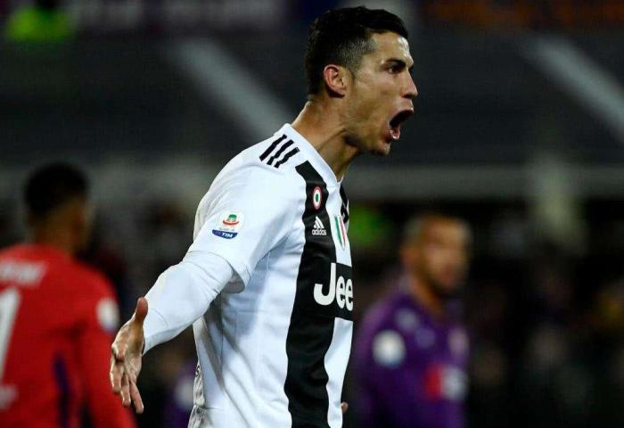  意甲半程颁奖揭晓 奥斯梅恩荣膺最佳射手  