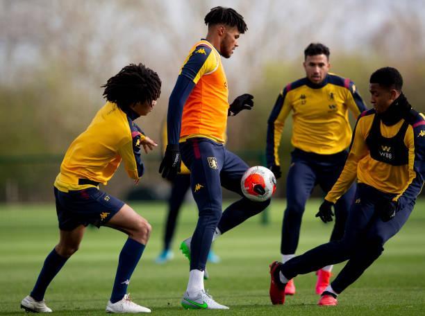  布莱顿战术大师发威，主场击退争四劲敌维拉