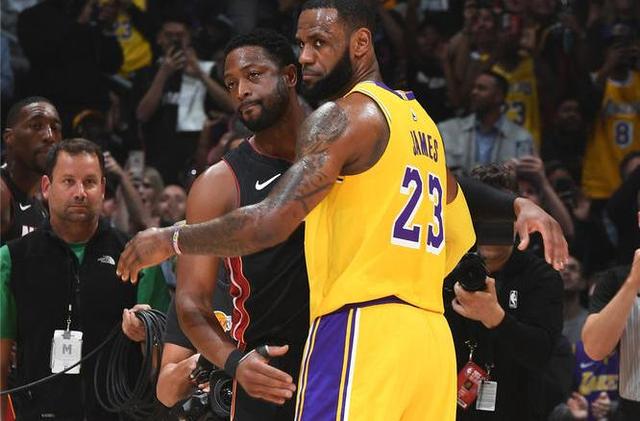  阿德巴约制霸禁区热火主场战胜湖人  